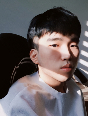 감독